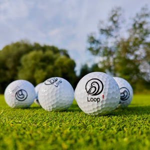 Loop 5 Golfbälle weiss quadratisch
